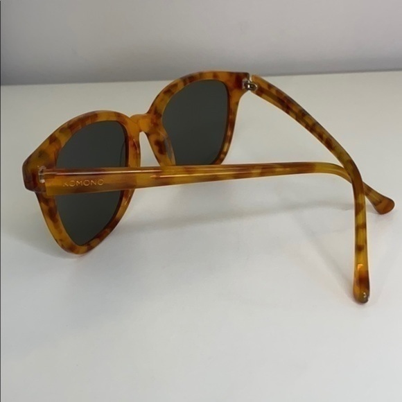 Komono Sunglasses Renee Caramel Demi New main image 5